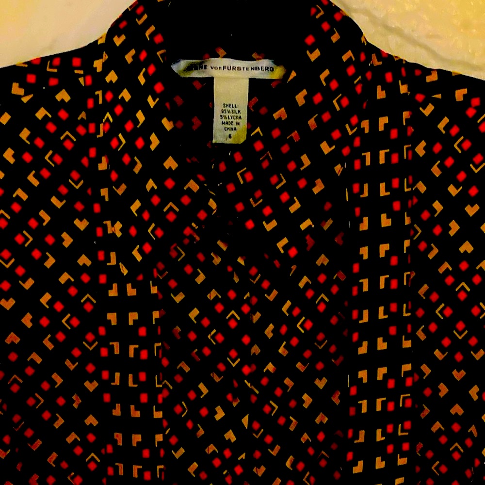 Diane Von Furstenburg Silk Blouse With Bow Size 6 Vintage Never Worn